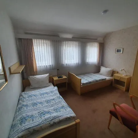 Fitnesshotel Bergquell מלון